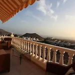Villa Viva Cumbres - With Pool, Jacuzzi And Sea View